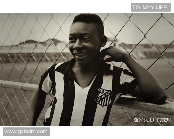 泰国十号足球明星揭秘：他的球场表现和传奇故事